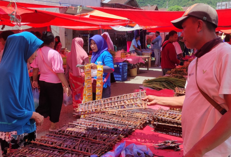 TAWARKAN IKAN SAGELA