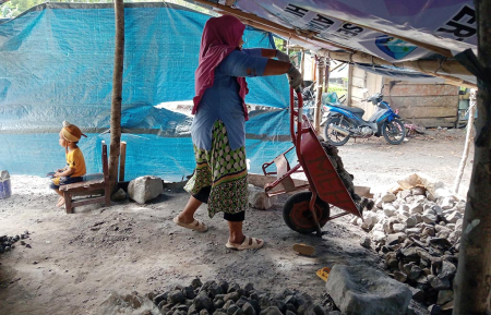 PENAMBANG BATU KERIKIL 