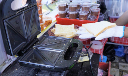 ROTI BAKAR KHAS BANDUNG