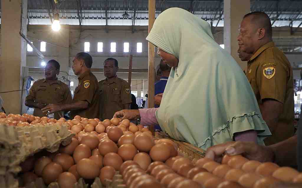 PILIH TELUR AYAM RAS