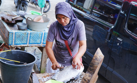 PEDAGANG IKAN