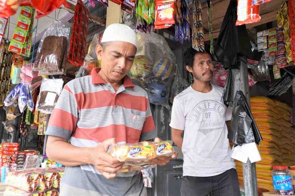 PERIKSA TANGGAL KADALUARSA MAKANAN KEMASAN