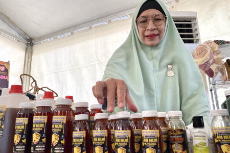 RAPIKAN PRODUK MADU