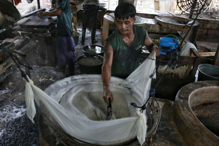 ADUK BUBUR KEDELAI