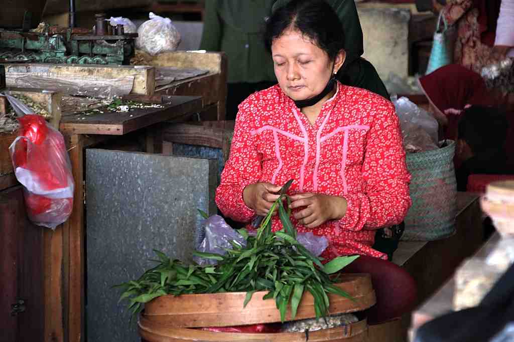 POTONG BATANG KANGKUNG