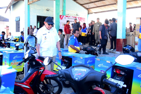 BANTUAN UNTUK PENJUAL IKAN KELILING