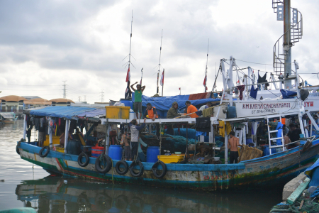 PENGUATAN PERLINDUNGAN PEKERJA KAPAL