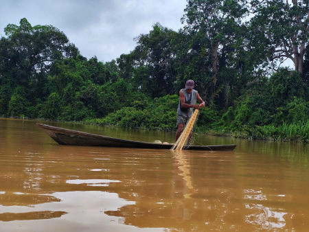 TARIK JARING IKAN
