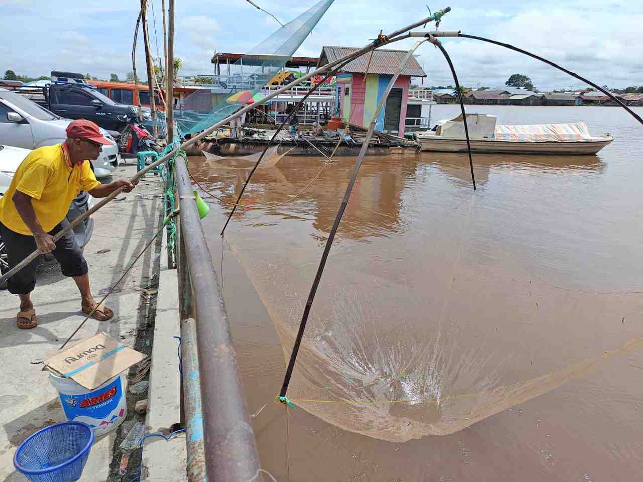 TANGKAP IKAN DENGAN ANCAU