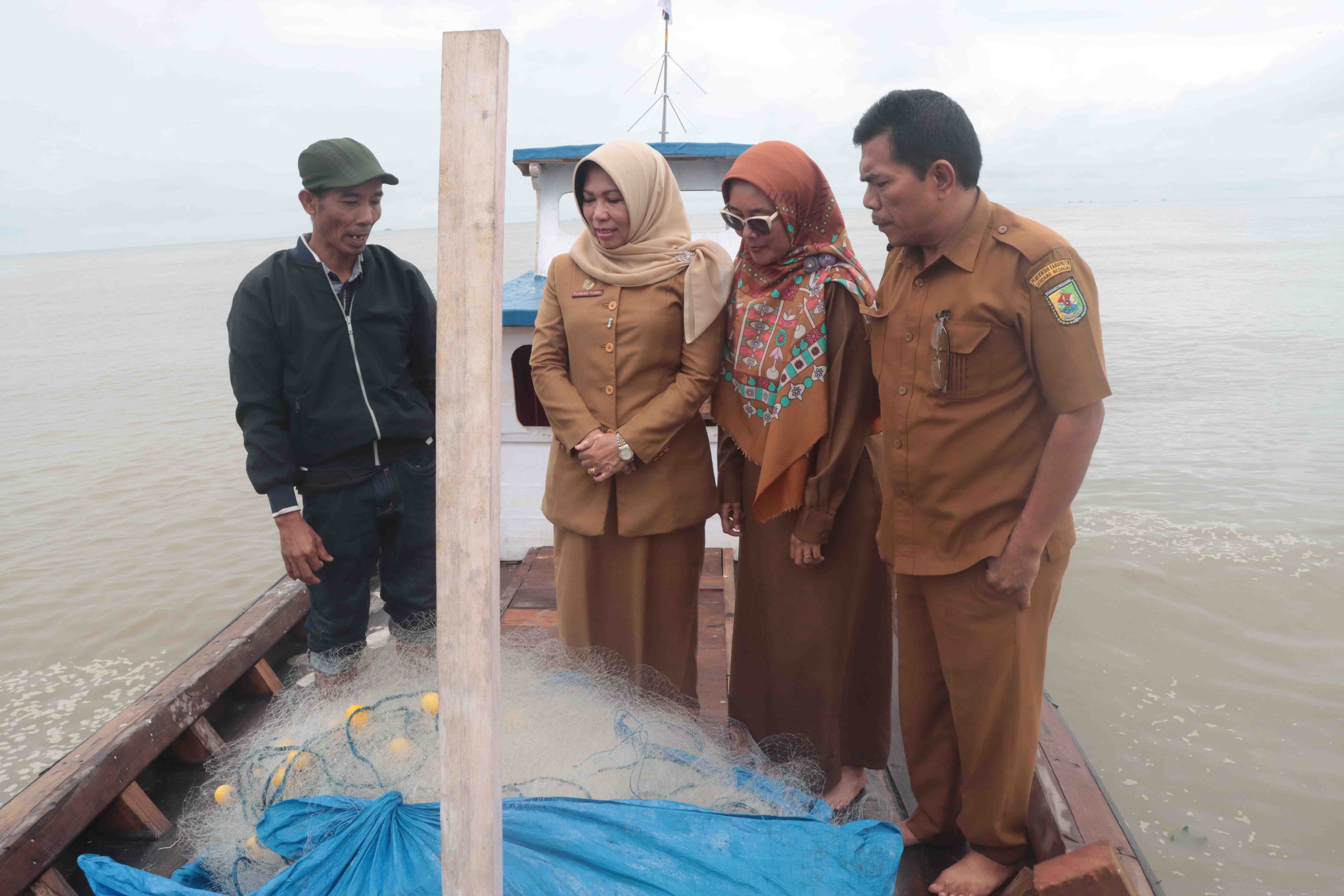 BANTUAN PERAHU DI BAWAH 5 GT