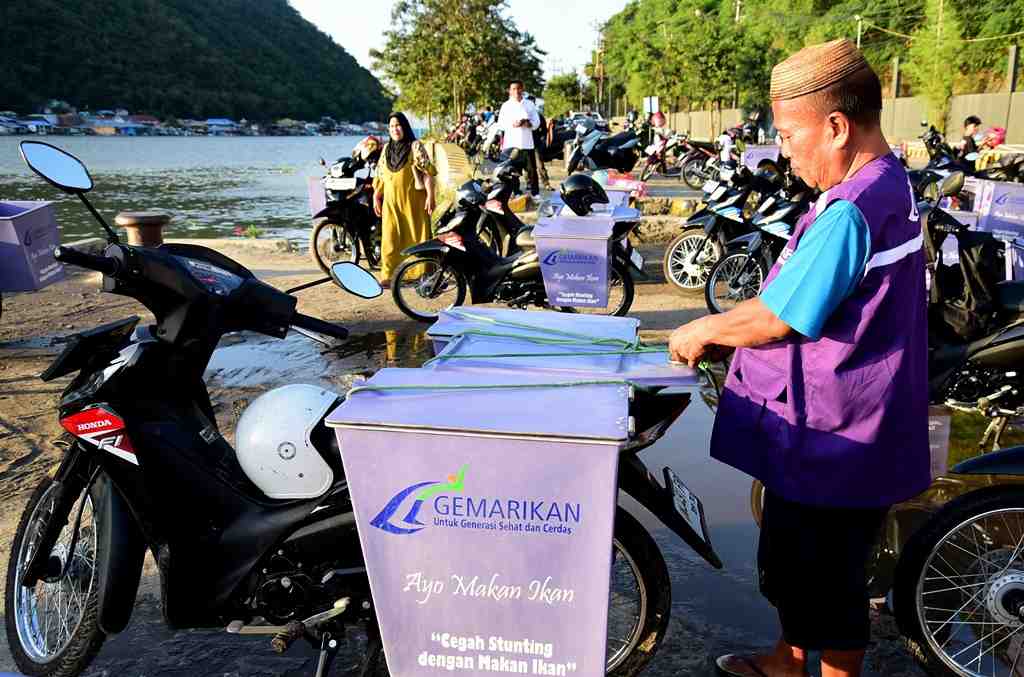KONSUMSI IKAN GORONTALO