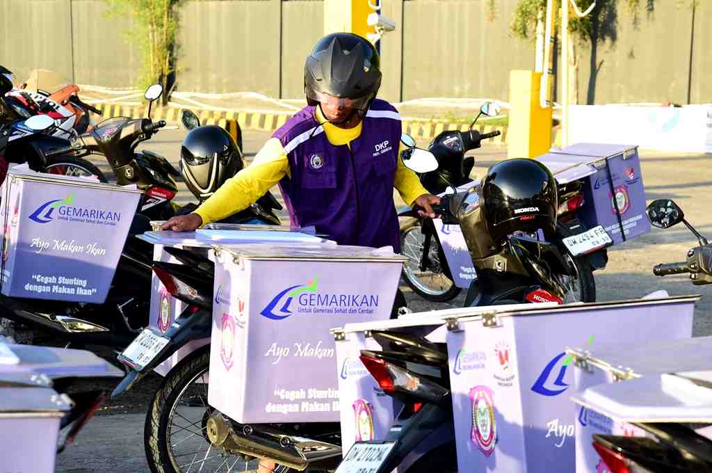 MOTOR BERKOTAK PENDINGIN