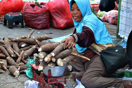 PEDAGANG UBI KAYU di PASAR TRADISIONAL BLORA