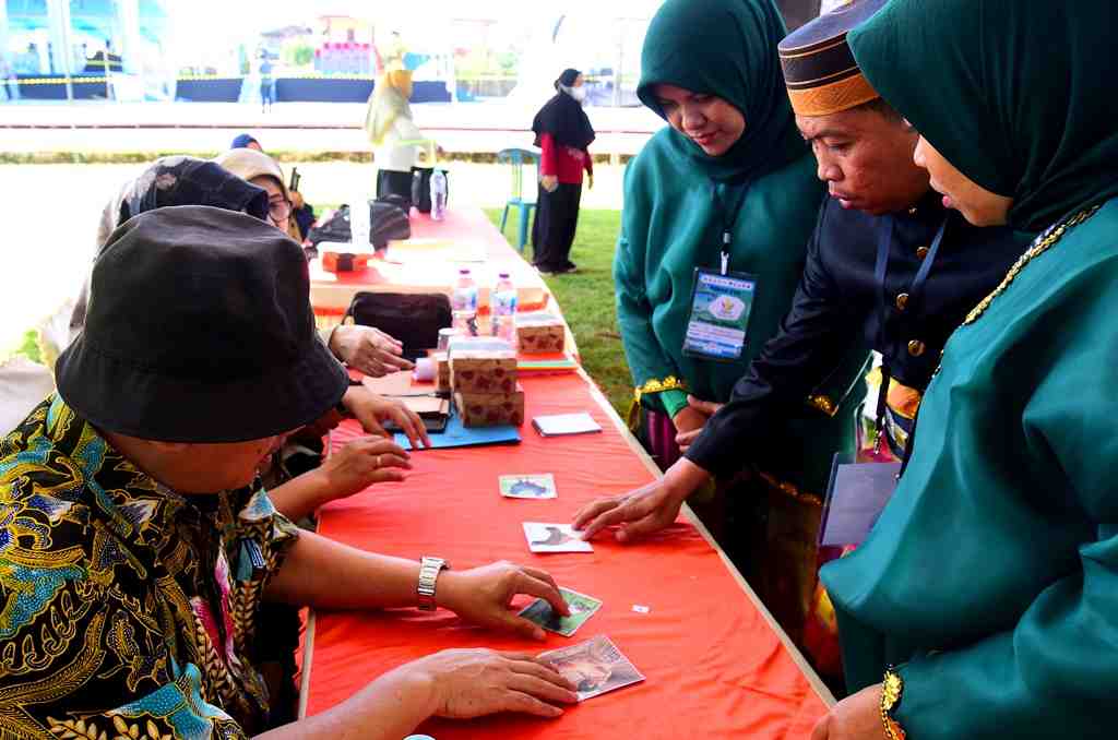 PILIH JAWABAN TEPAT