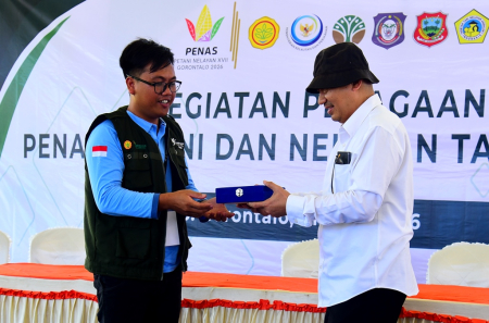 PENGHARGAAN PERAGAAN FAVORIT