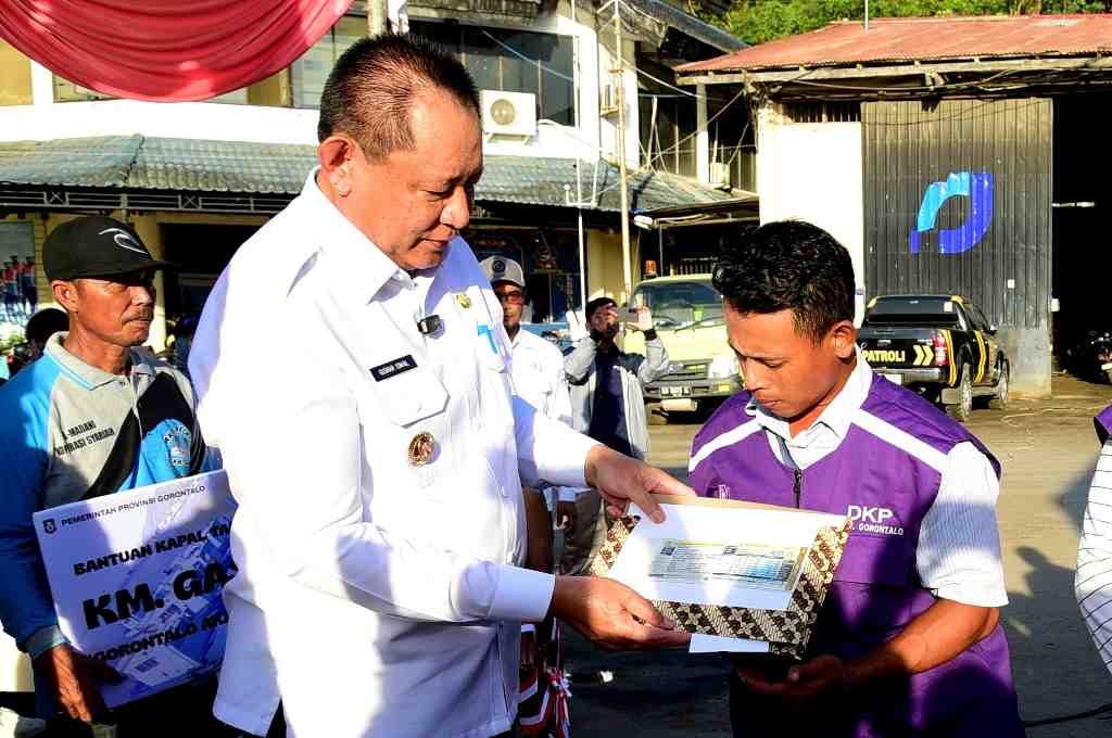 BANTUAN 97 UNIT SEPEDA MOTOR