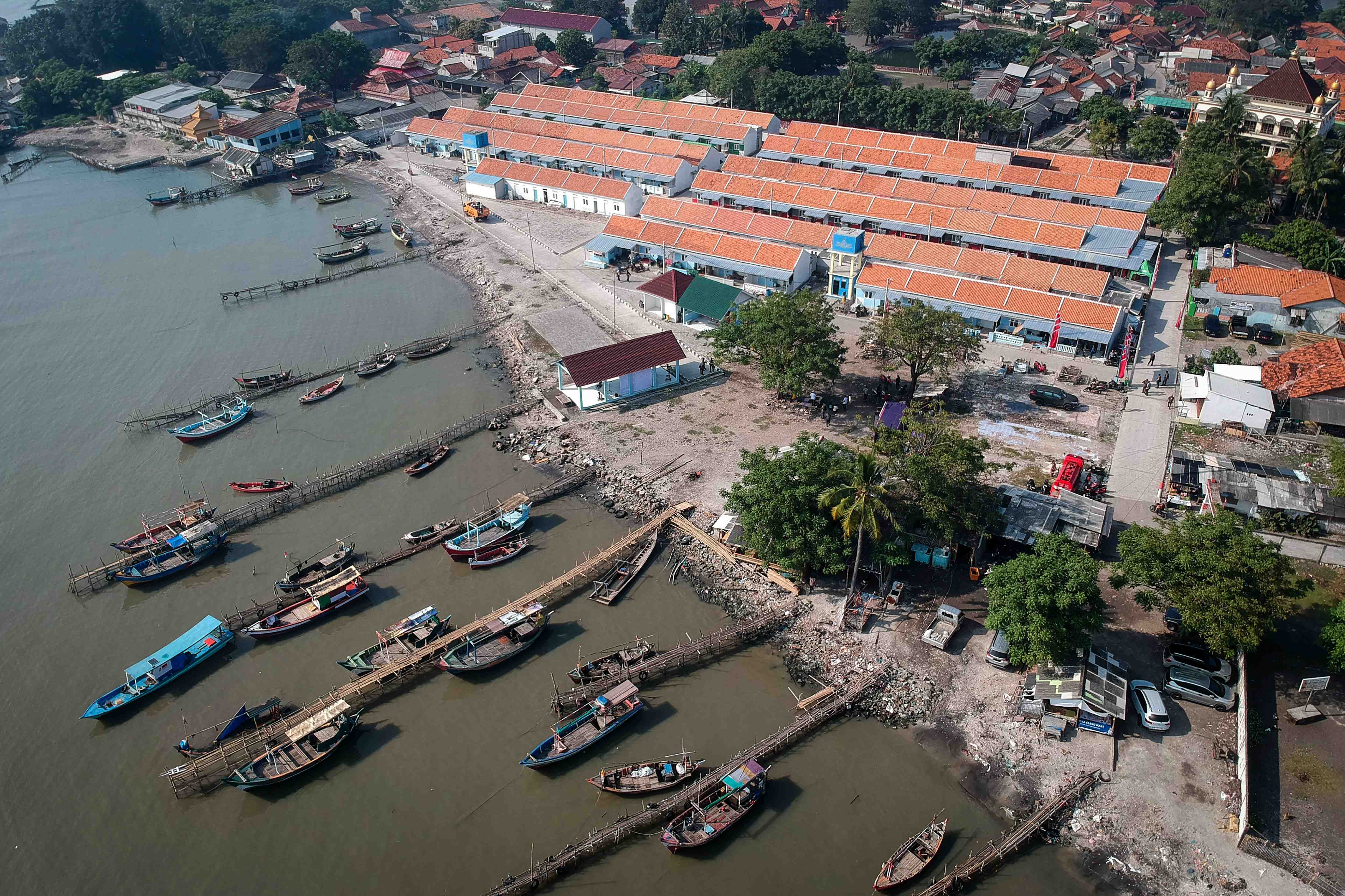 KAMPUNG NELAYAN TANJUNG KAIT