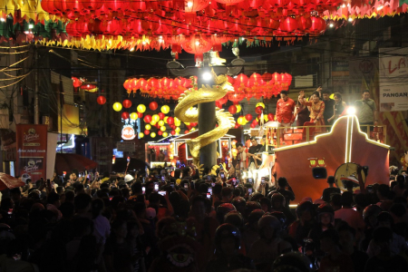 PAWAI LAMPION SINGKAWANG