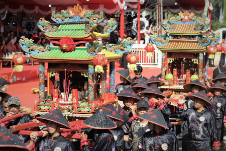 MINIATUR KELENTENG CAP GO MEH SINGKAWANG