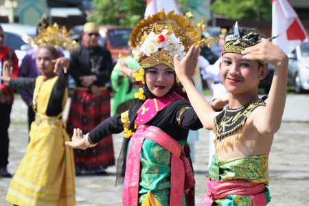 FESTIVAL BUDAYA NUSANTARA KOTA SINGKAWANG