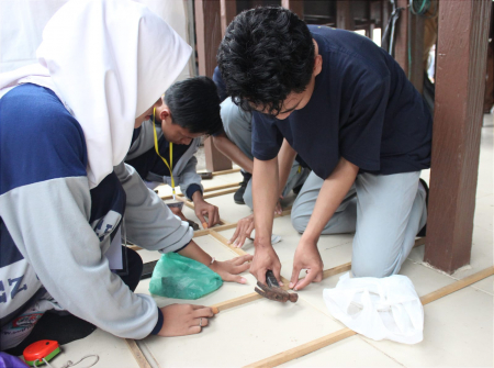MEMBUAT KERANGKA DARI KAYU