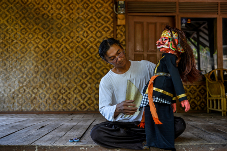 PERAJIN WAYANG GOLEK DI KABUPATEN BANDUNG