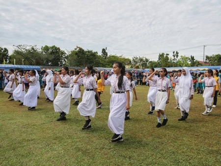 FLASH MOB LAGU ISEN MULANG
