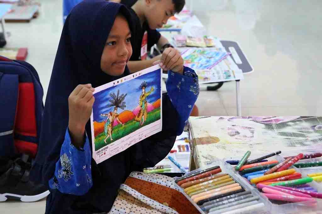 TUNJUKKAN GAMBAR