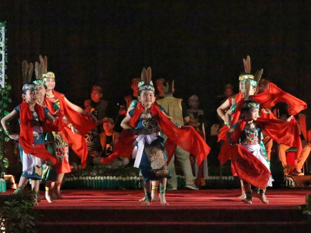TARIAN SALENDANG BAWI 