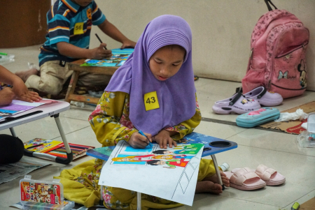 WARNAI GAMBAR