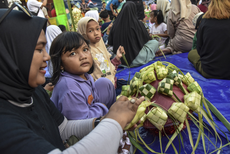 FESTIVAL DULUR SAKUPAT