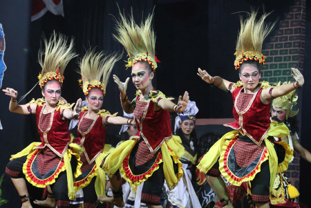 UJI KOMPETENSI TARI DI KEDIRI