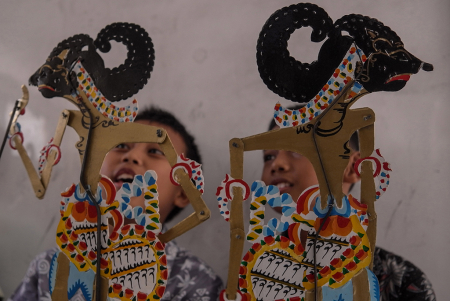 SISWA BELAJAR BUDAYA JAWA