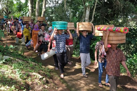 TRADISI NYADRAN PERDAMAIAN DI TEMANGGUNG