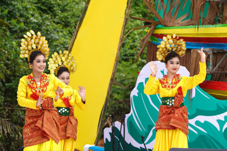 TARI  MELAYU KHAS KAMPAR