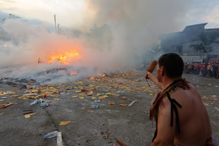 FESTIVAL BAKAR TONGKANG DI BAGANSIAPIAPI
