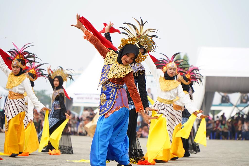 TARI KREASI DAERAH
