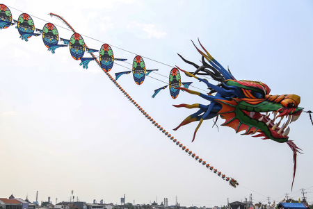 FESTIVAL LAYANG-LAYANG HIAS DI SEMARANG