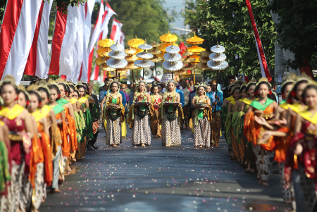 TRADISI ZIARAH PUNDEN PUTRA RAJA KEDIRI
