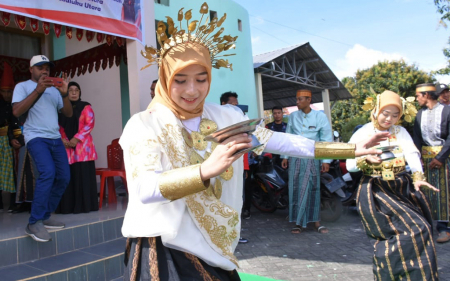 TARI PADUPPA SULAWESI SELATAN