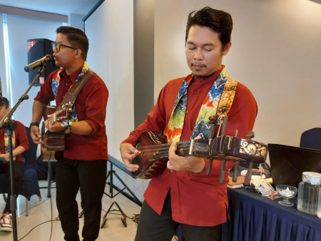 MAINKAN PANTING