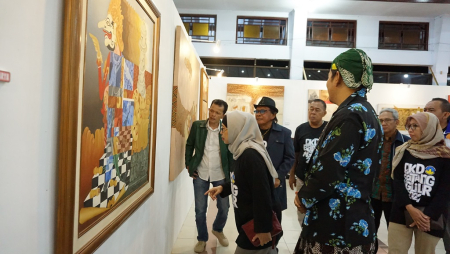 LIHAT LUKISAN KARYA SENIMAN BATANG