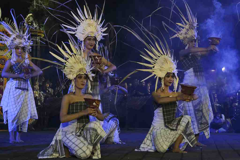 PEMBUKAAN DENPASAR FESTIVAL 2022