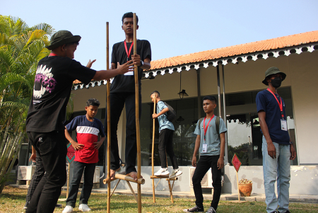 PERMAINAN TRADISIONAL DI MUSEUM KEBANGKITAN NASIONAL