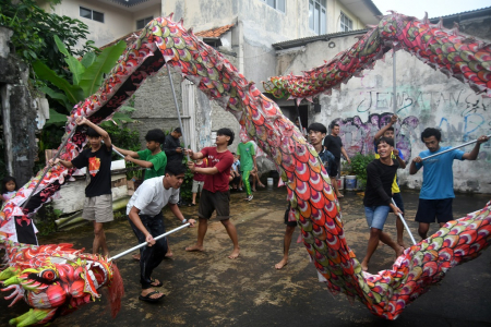 PERSIAPAN GRUP LIONG JELANG IMLEK
