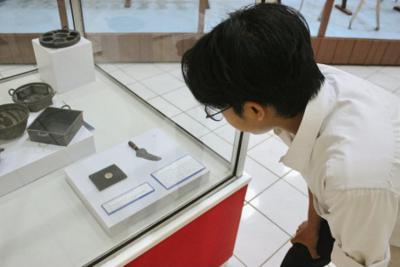 PENINGGALAN VOC