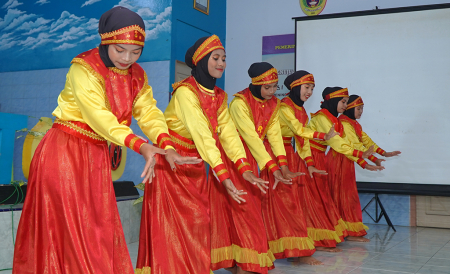 TARI KREASI MODERN
