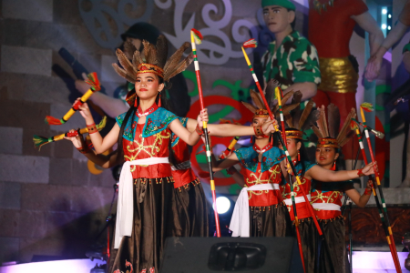 TARI GIRING-GIRING KHAS KALIMANTAN TENGAH