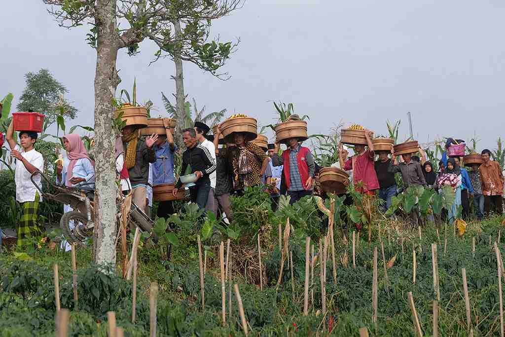 TRADISI NYADRAN ARWAH SAMBUT RAMADHAN