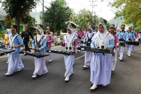 ALAT MUSIK DRUMBEN